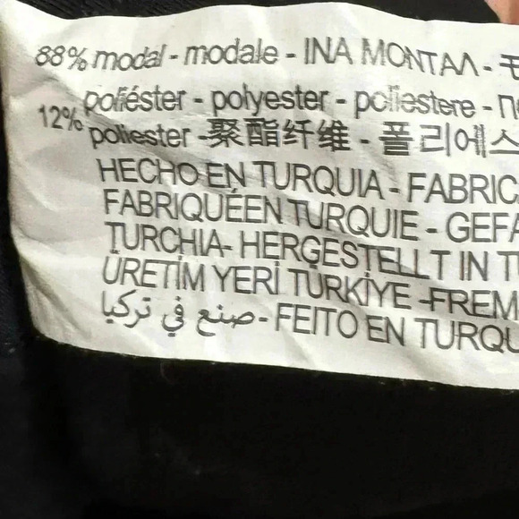 Zara Black Pleated Dress Shorts Size Medium - Picture 5 of 5